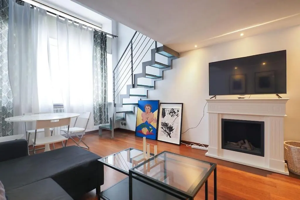 Appartement Loft Bilocale Due Livelli St Agostino - Mirable Pm à Milan